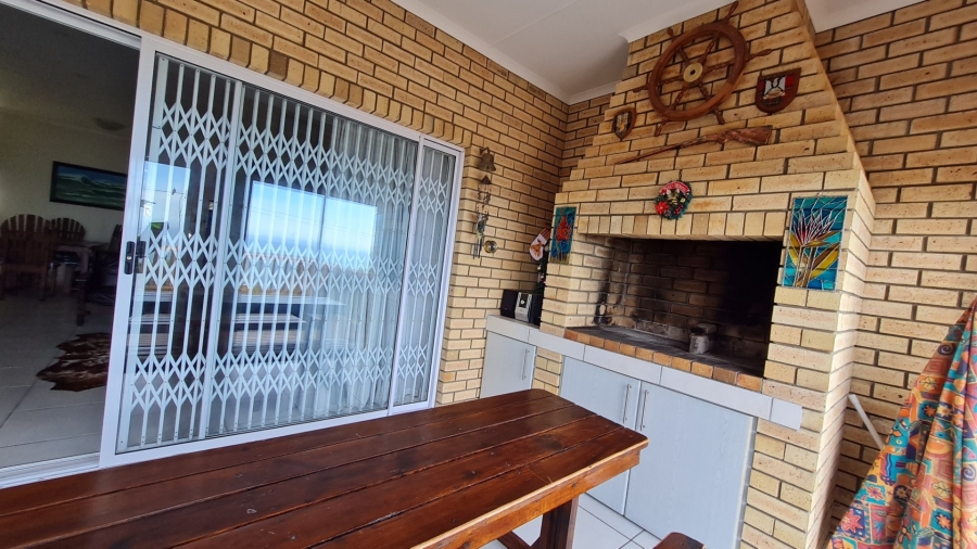 3 Bedroom Property for Sale in Dana Bay Western Cape